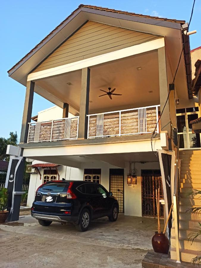 Homestay Che Ta Terengganu Kuala Terengganu Esterno foto